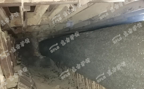 耐火可塑料跟傳統的耐火澆注料最大的區別取決于它這方面的性能