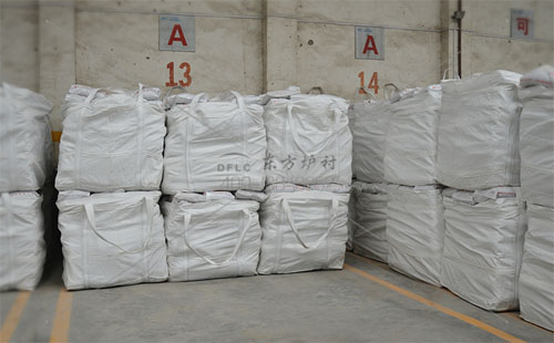 耐材廠家跟你說輕質磚砂耐火澆注料的密度體積